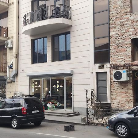 New Apartment In Yerevan City Center Ngoại thất bức ảnh